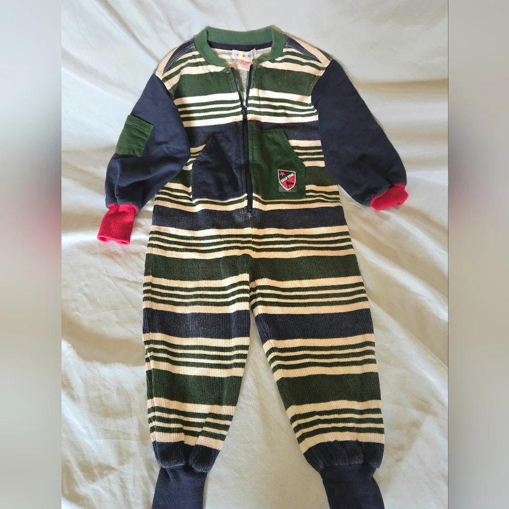Gymboree Boys Vintage Rainbow Tag Green and Navy Striped Kids Footie